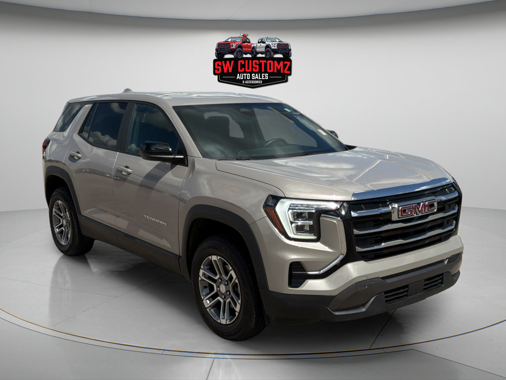 Used 2026 GMC Terrain Elevation FWD image 1