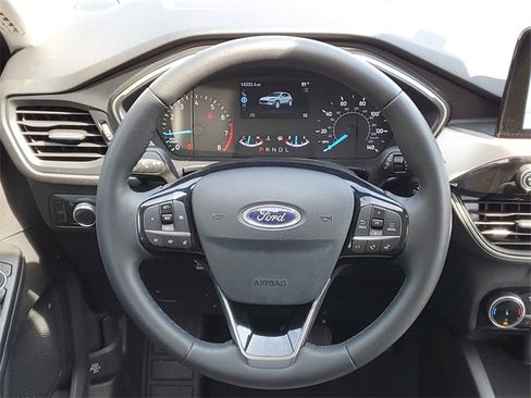Used 2022 Ford Escape SE w/ Convenience Package image 32