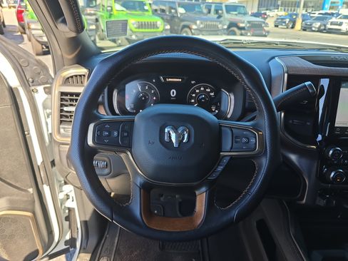 Used 2023 RAM 3500 Limited image 31