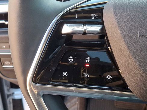 Used 2026 Cadillac Escalade Luxury w/ Touring Package image 24