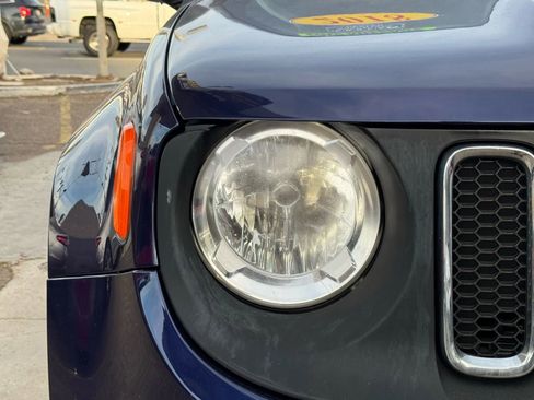 Used 2018 Jeep Renegade Sport w/ Power & Air Group image 5