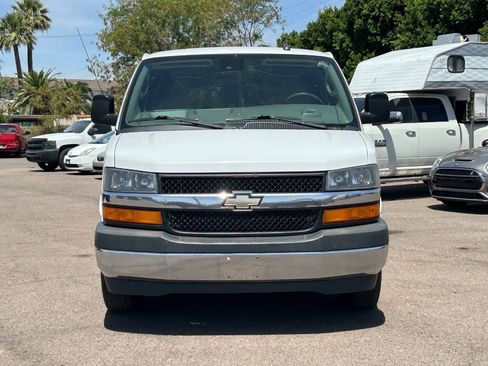 Used 2019 Chevrolet Express 3500 LT w/ LT Preferred Equipment Group RWD image 8