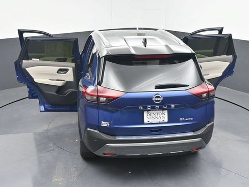 Used 2023 Nissan Rogue SL AWD/4WD image 47