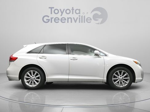 Used 2011 Toyota Venza w/ Premium Pkg #2 image 17