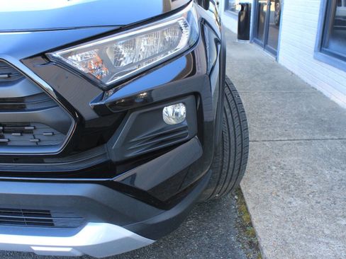 Used 2021 Toyota RAV4 Adventure image 3