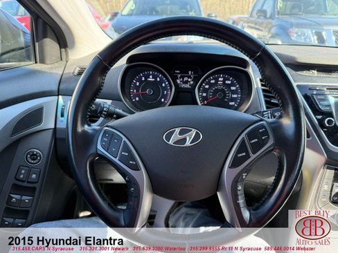 Used 2015 Hyundai Elantra Sedan FWD image 16