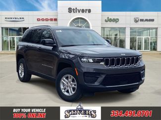 New 2025 Jeep Grand Cherokee Laredo w/ MOPAR Finishing Package video 1