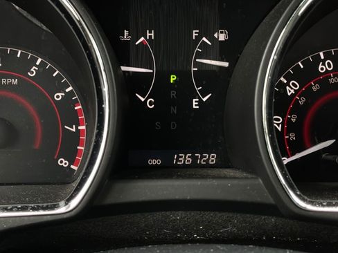 Used 2012 Toyota Highlander SE FWD image 41