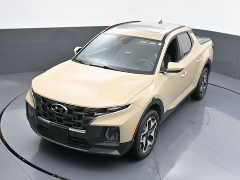 Used 2024 Hyundai Santa Cruz Limited image 30