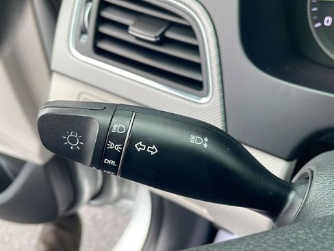 Used 2017 Hyundai Sonata SE FWD image 16