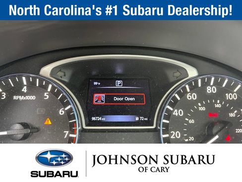 Used 2017 Nissan Altima 2.5 SR FWD image 9