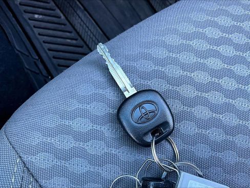 Used 2021 Toyota Tacoma SR image 12