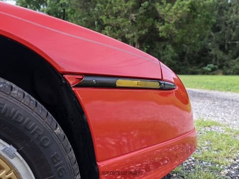 Used 1988 Pontiac Fiero GT RWD image 93