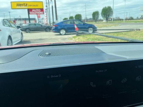 Used 2025 Kia K4 LXS image 17