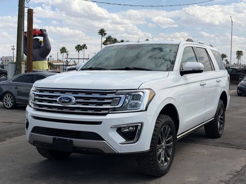 Used 2019 Ford Expedition Limited image 2