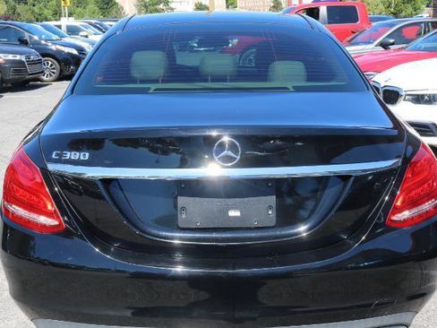 Used 2018 Mercedes-Benz C 300 Sedan w/ Premium Package image 6