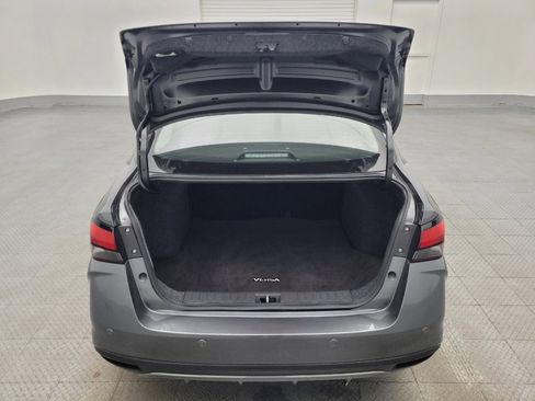 Used 2025 Nissan Versa SV image 29