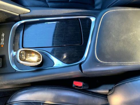 Used 2019 Buick Enclave Avenir image 14