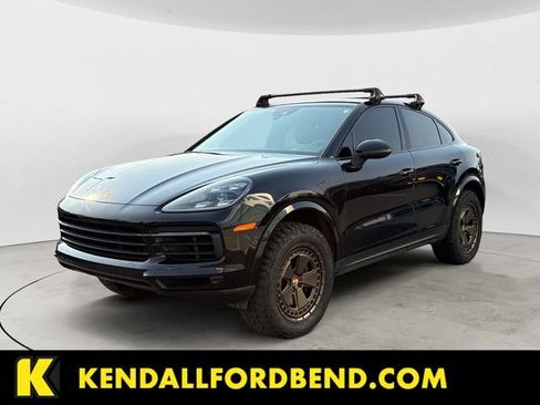 Used 2021 Porsche Cayenne Coupe w/ Premium Package Plus AWD/4WD image 1