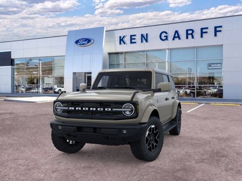 New 2026 Ford Bronco Outer Banks AWD/4WD image 2