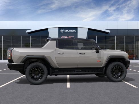 New 2026 GMC Hummer EV 4x4 Crew Cab w/ LPO, Sport Package image 5