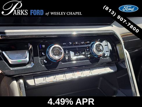 Used 2025 GMC Sierra 1500 AT4 w/ AT4 Premium Package AWD/4WD image 23