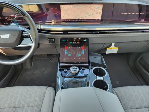 New 2025 Cadillac Escalade IQ Sport 1 w/ Smart Trailering package AWD/4WD image 18