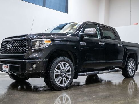 Used 2019 Toyota Tundra Platinum image 3