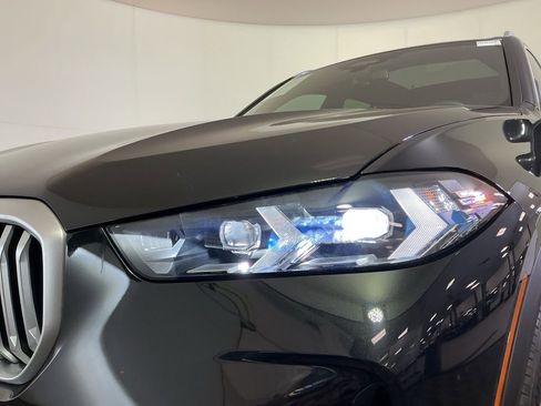 Certified 2025 BMW X5 sDrive40i image 6