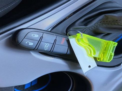 Used 2023 Dodge Challenger SXT w/ Blacktop Package image 33