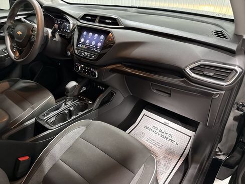 Used 2023 Chevrolet TrailBlazer LT w/ Convenience Package FWD image 30