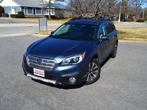 Used 2017 Subaru Outback 2.5i Limited image 25