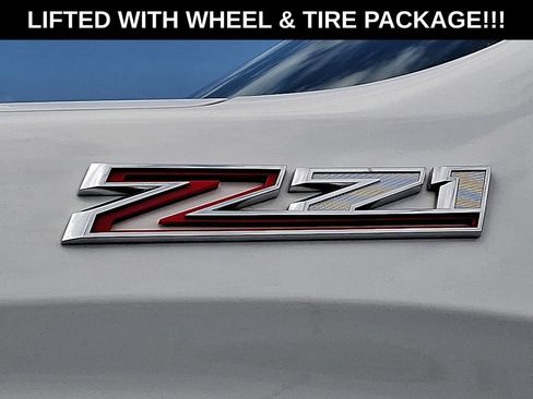 Used 2023 Chevrolet Silverado 1500 LT Trail Boss w/ LT Trail Boss Premium Package AWD/4WD image 33