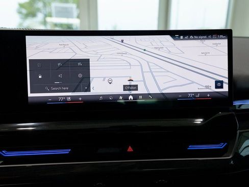 Used 2026 BMW 530i xDrive 530i xDrive w/ Premium Package image 30