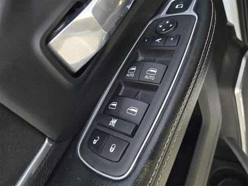 Used 2022 RAM 3500 Laramie image 34