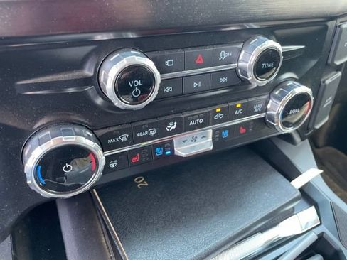 Used 2026 Ford F350 Lariat w/ Chrome Package AWD/4WD image 16
