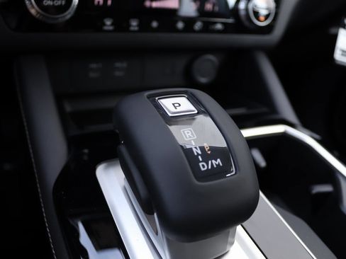 New 2026 Mitsubishi Outlander SE image 11