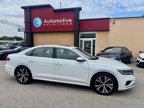 Used 2021 Volkswagen Passat 2.0T SE FWD image 5