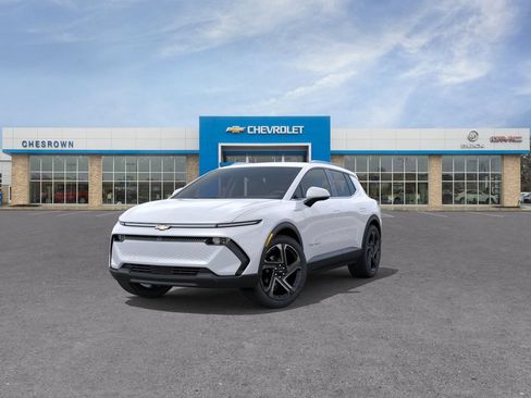 New 2026 Chevrolet Equinox EV LT FWD image 8