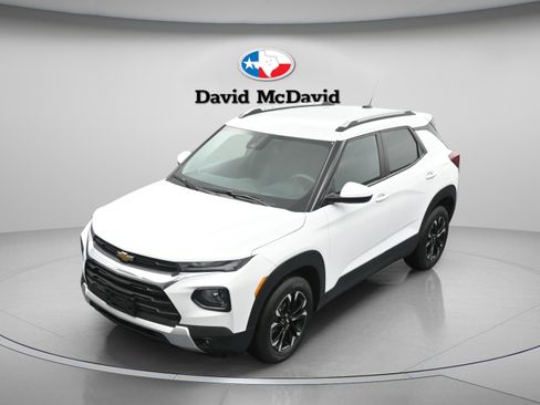 Used 2023 Chevrolet TrailBlazer LT FWD image 37
