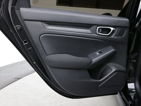 Used 2024 Honda Civic Sport image 25
