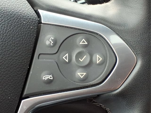 Used 2023 Chevrolet Traverse Premier AWD/4WD image 28