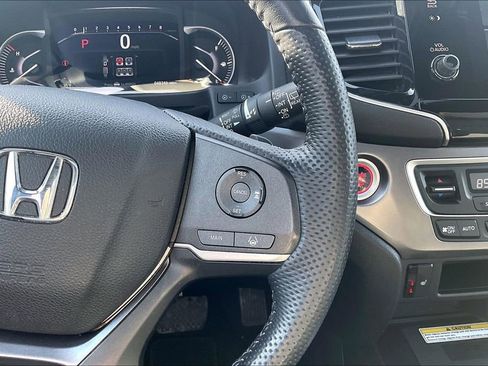 Used 2023 Honda Passport EX-L image 18