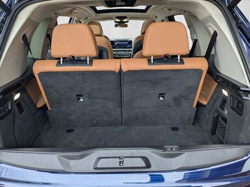 Used 2023 BMW X7 xDrive40i w/ Executive Package image 6