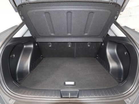 Used 2025 Hyundai Kona SEL FWD image 24