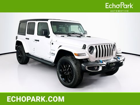 Used 2023 Jeep Wrangler Unlimited Sahara w/ Cold Weather Group AWD/4WD image 1