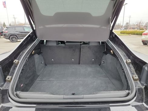 New 2024 Dodge Charger Scat Pack w/ Plus Group image 14