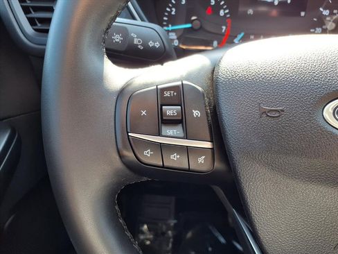 Certified 2022 Ford Escape SE w/ SE Sport Appearance Package image 15