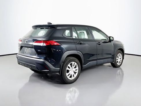 Certified 2024 Toyota Corolla Cross L AWD/4WD image 6