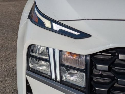 Used 2023 Hyundai Santa Fe SEL image 10